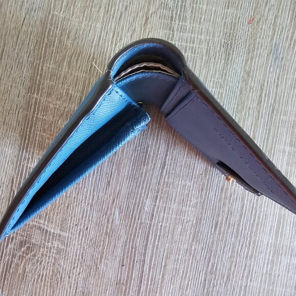 Michael Kors Small Saffiano Leather Wallet Cornflower Blue EUC - Picture 7 of 8